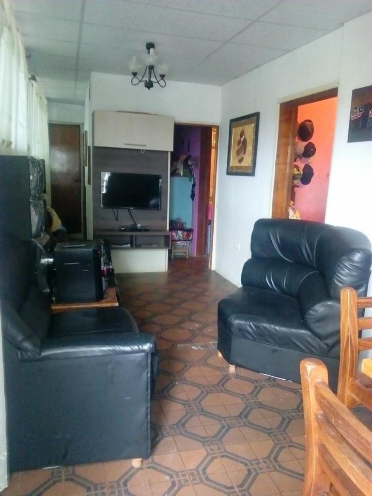 CASA EN VENTA. !!!TOTALMENTE NEGOCIABLE!!!!