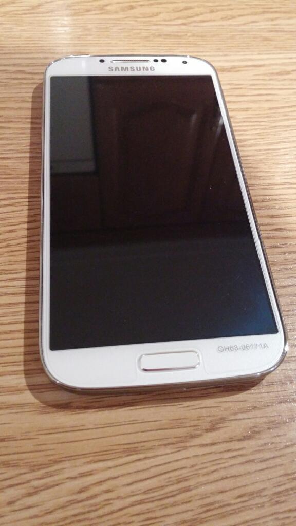 Samsung Galaxy S4 Grande GTI9500 Como Nuevo