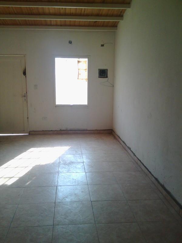 VENDO CASA EN BRISAS DEL LAGO, CIUDAD ALIANZA