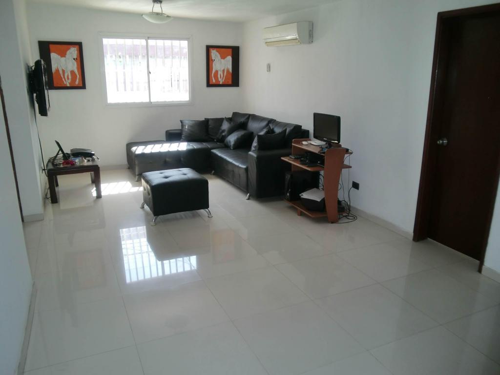 Vendo Casa en la Rotaria MLS 169917