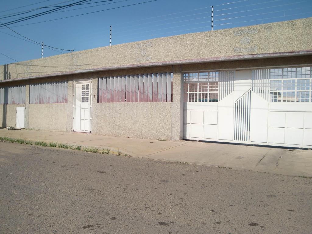 Vendo Casa en la Rotaria MLS 169917