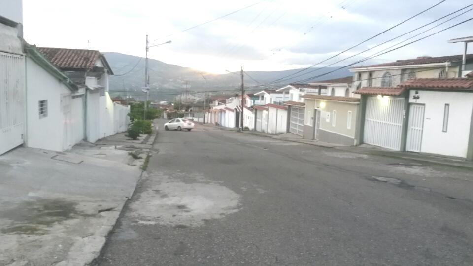 VENDO es Negociable en Pueblo Nuevo Ambrosio Plaza ya tiene fundaciones antisísmica