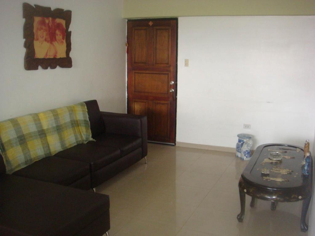 VENTA DE APARTAMENTO CERCANO AL C.C. SAMBIL