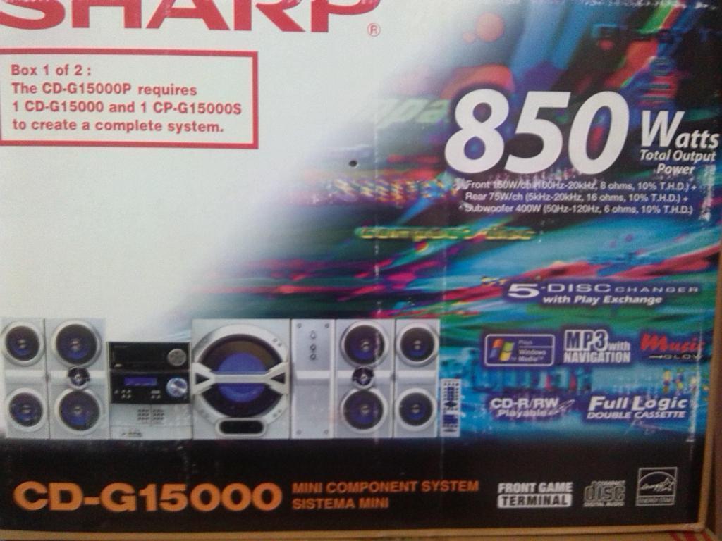 Equipo de Sonido Marca SHARP 850 Watts como nuevo