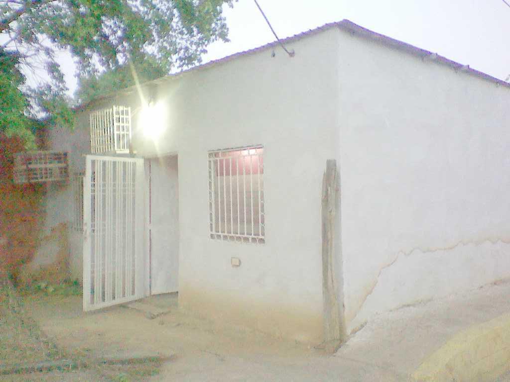 vendo mi casa ¡comoda y segura! economica