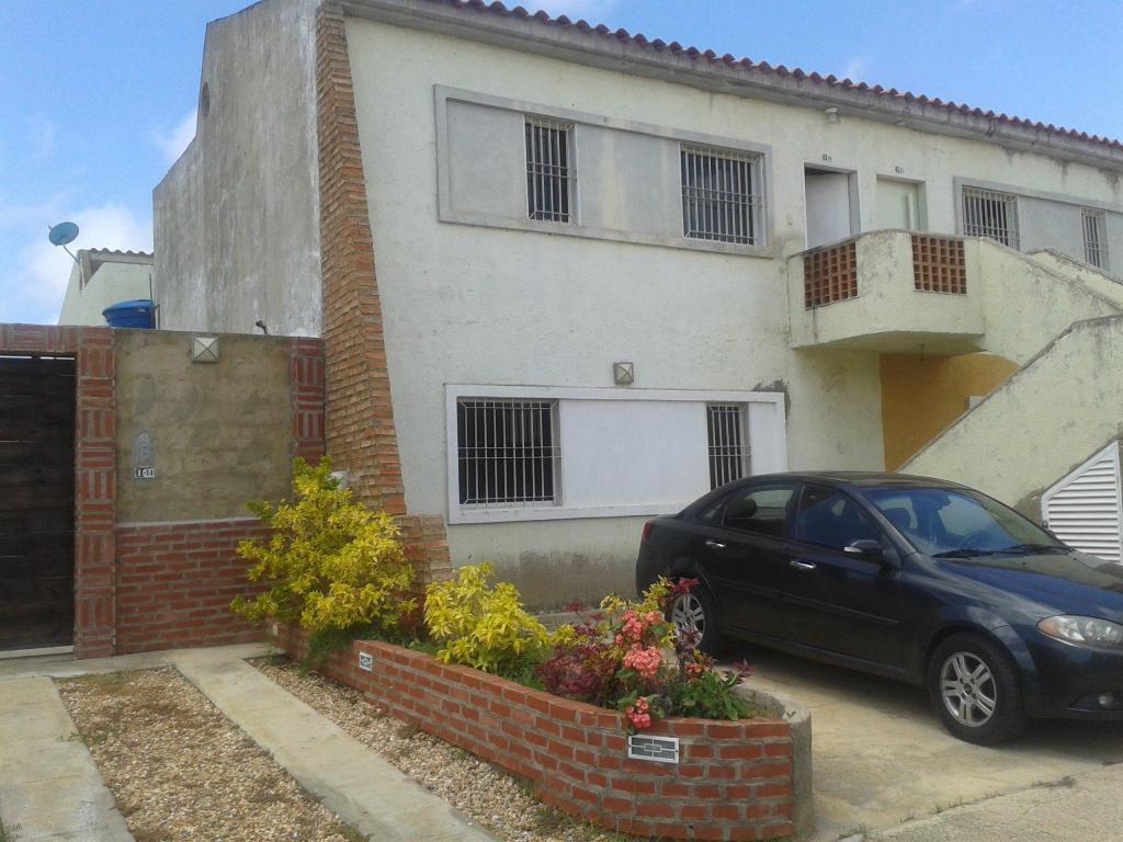 Vendo casa tetrafamiliar Conj Resd Cocomangos 185 m2 I 14