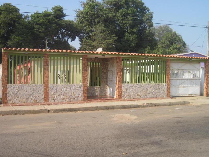 CASA EN VENTA CIRCUNVALACION DOS MLS 16 4546