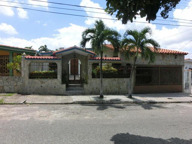 Casa en Venta Morro II..MLS 1611542.. Andreina Alvarez RentAHouse