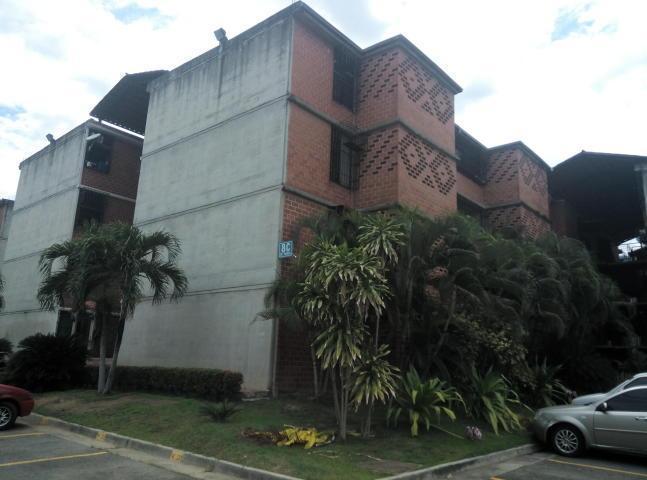 Apartamento en Nueva Casarapa RH 158690