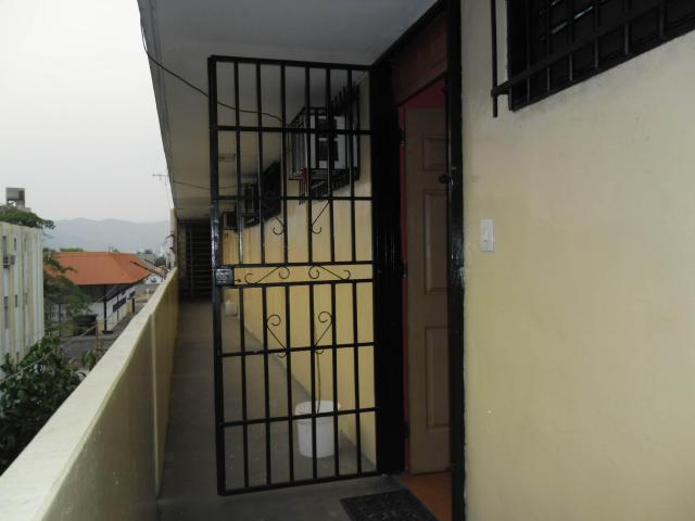 Martluni Rodríguez vende Apartamento en La Isabelica,  MLS164799