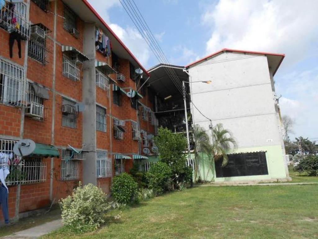Venta de Apartamento Lago II Maracay