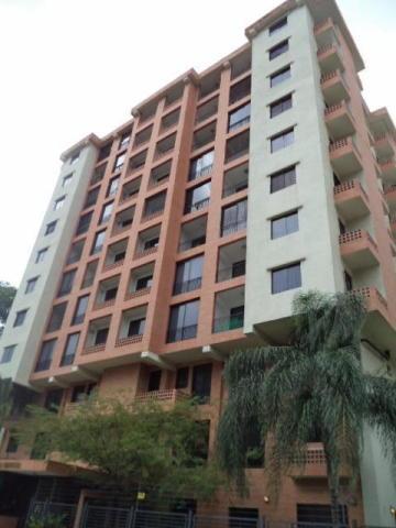 Apartamento en Venta El Bosque..MLS 1612317.. Andreina Alvarez RentAHouse