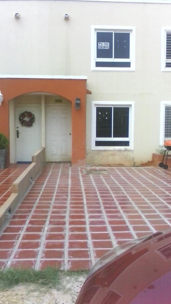 Townhouse Ampliado en Camino de la Lagunita en venta