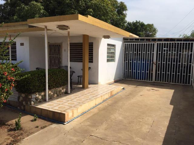 Casa en venta San Miguel  MLS 1613523