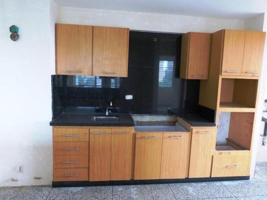 MLS155574 Apartamento venta  La Lago MC