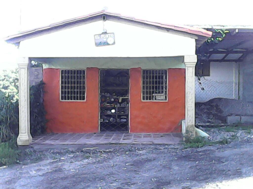 Casa con terreno en Barquisimeto estado  ideal para Invertir. No pida rebaja