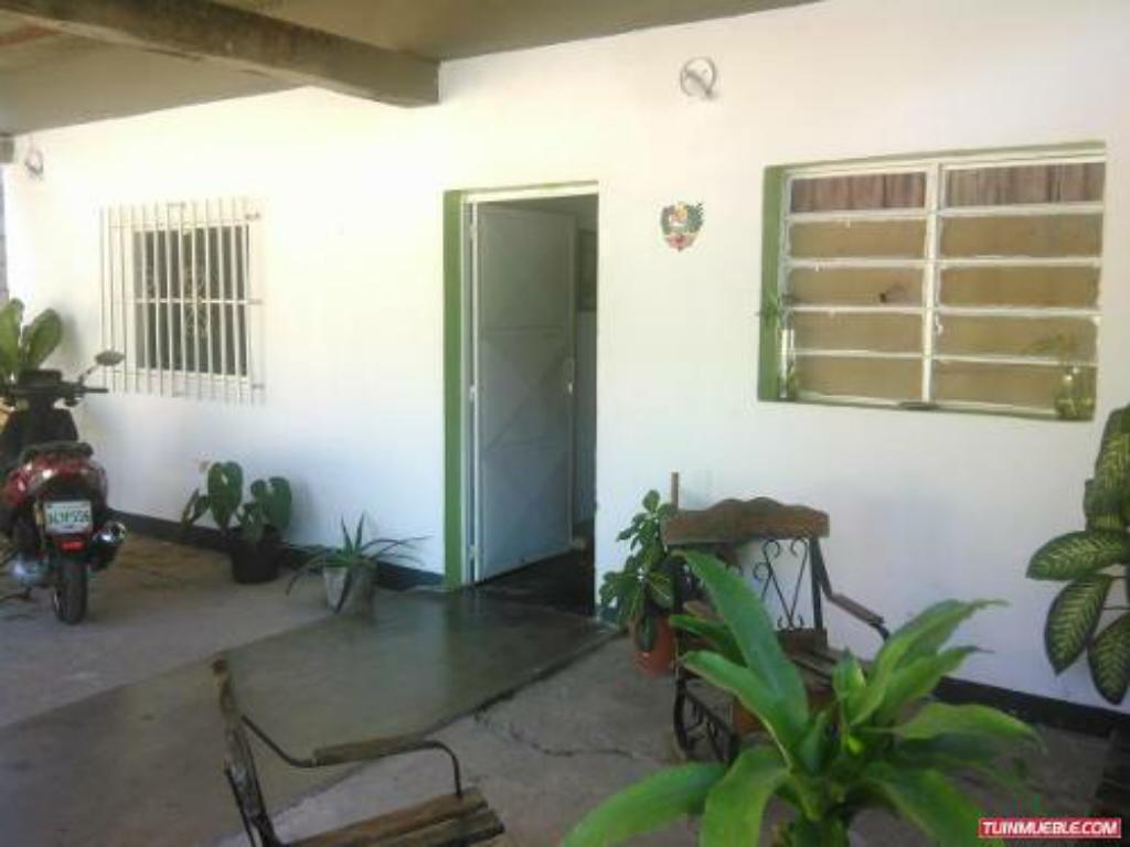 Vendo casa en los cardones