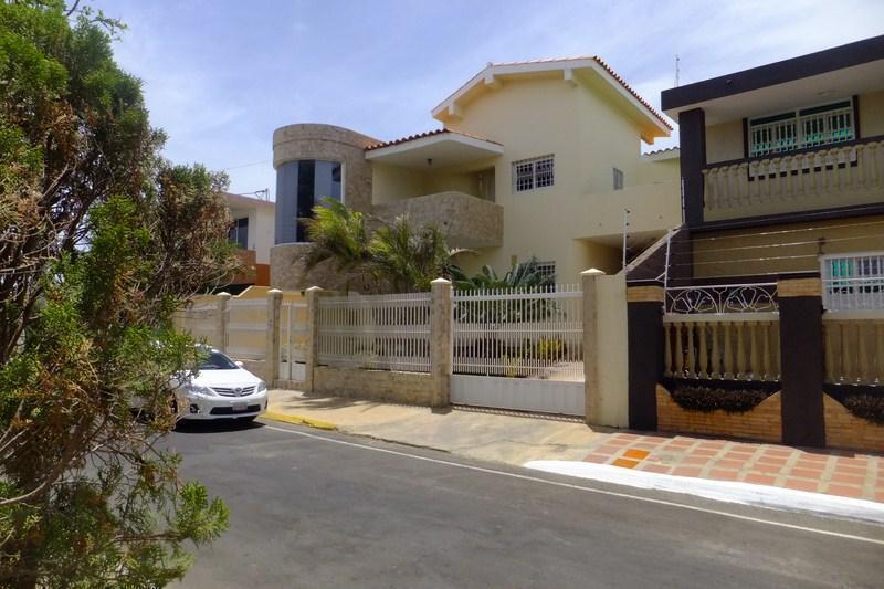 Casa en venta, Judibana, PF. Código RAH: 15230