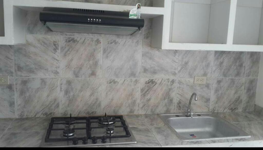 Comodo Apartamento Res. Capoazu