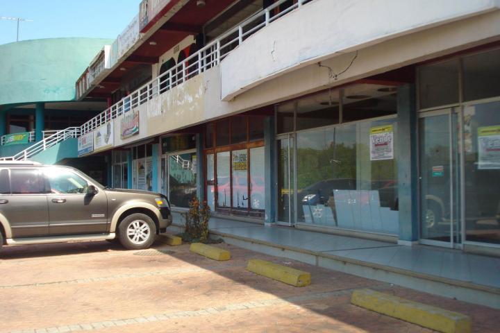 Local comercial en Tucacas Claudia Gallardo 161214