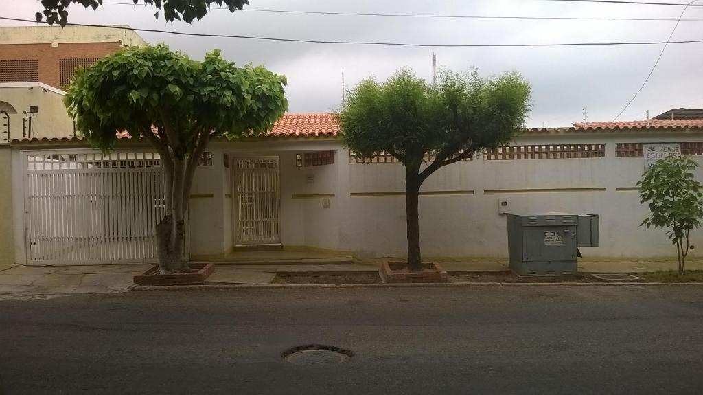 Casa OFERTA! en venta Las camelias