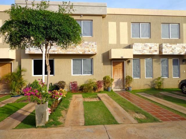 Venta BELLO Townhouse Aquanorte MLS1612785