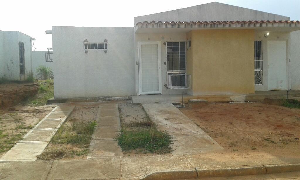 Vendo Casa en Conjunto Residencial Doña Ana