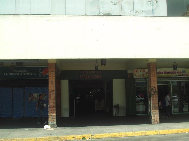 Local comercial en alquiler en Av Bolivar Norte en 70.000Bs MLS 1615685
