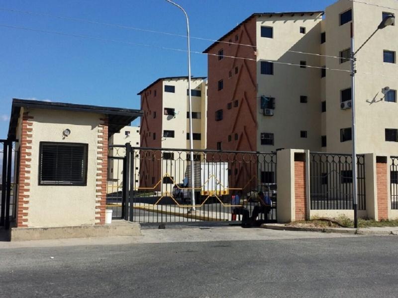 APARTAMENTO EN VENTA EN PARAPARAL.