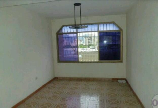 APARTAMENTO EN PREBO. Oportunidad. Desocupado