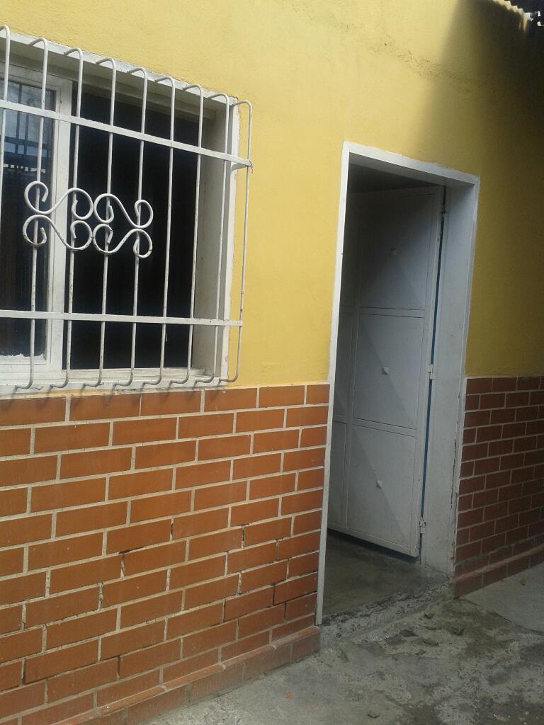 Vendo Casa en La Ruesga Sur Sector 7 Casa de Zinc Y Aceroli