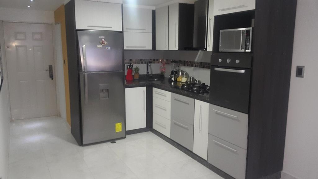 SE VENDE Excelente Apartamento al mejor precio PARAPARAL