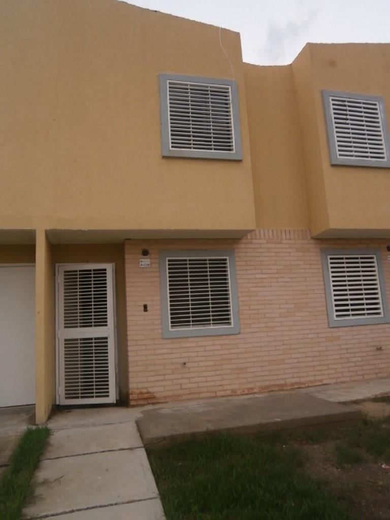 SUPER OFERTA Townhouse 12.300.000 de inicial se escuchan propuestas, en Parque , CONJUNTO CERRADO