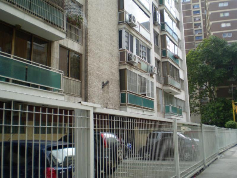 Venta de apartamento en Los Palos Grandes Caracas