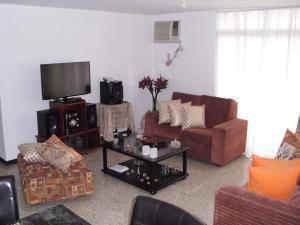 APARTAMENTO EN VENTA LAS DELICIAS  MLS 1617986