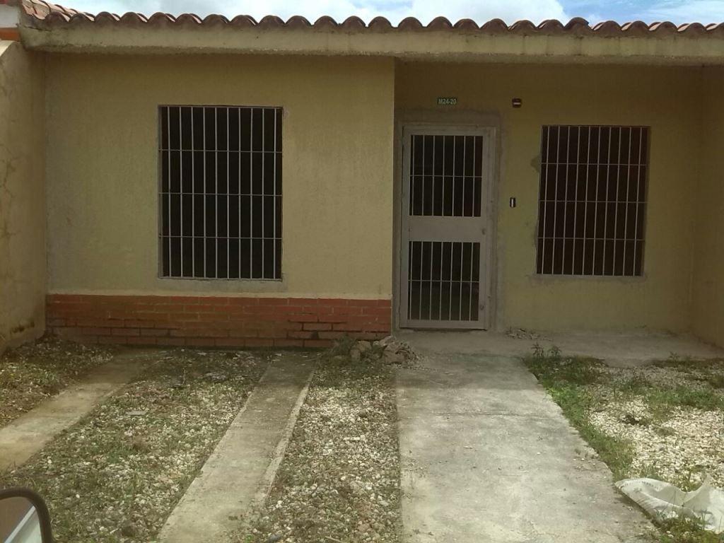 Casa en Urbanización San Pablo Valley ubicada en Tocuyito a estrenar ACEPTA CRÉDITO