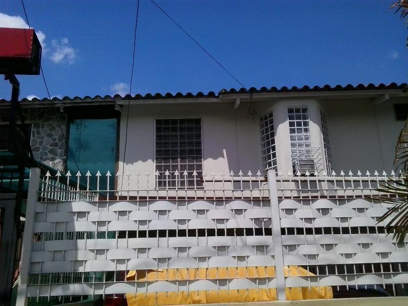 Vendo casa en Maracay, Estado.  urb. San Jacinto 0424311.68.93
