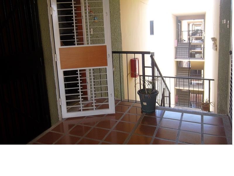 SE VENDE HERMOSO APARTAMENTO EN PARAPARAL