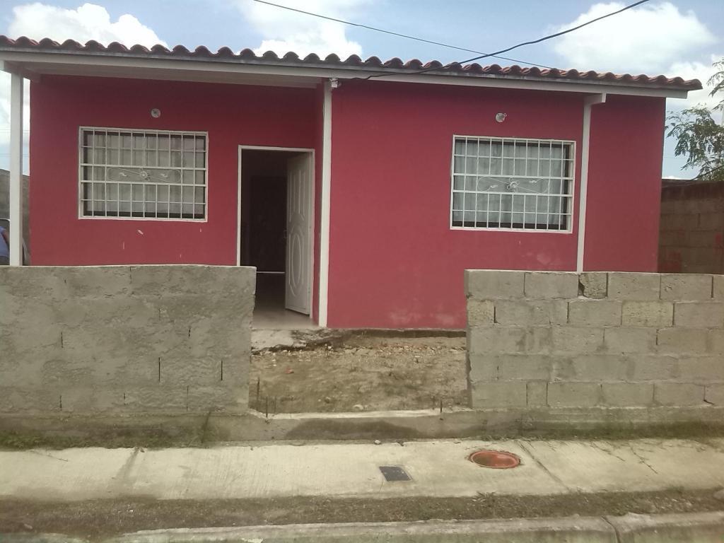 VENDO CASA EN CIUDAD UNIVERSITARIA II