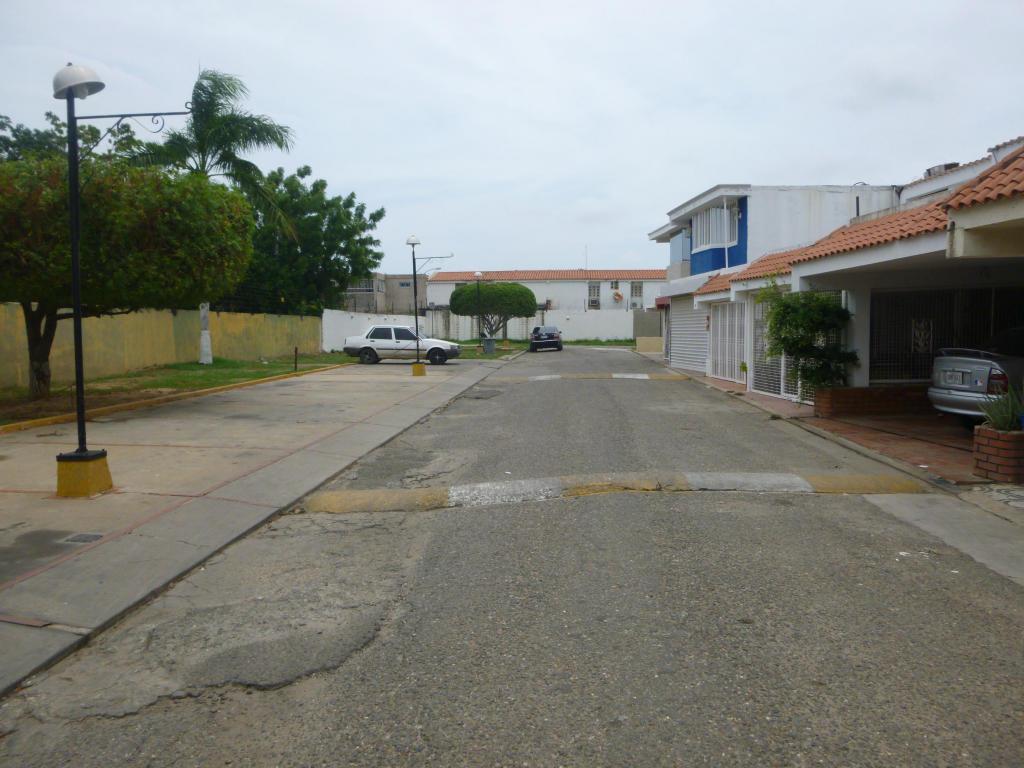 Townhouse en Venta Barrio Libertad  BienesGomez MLS 16189
