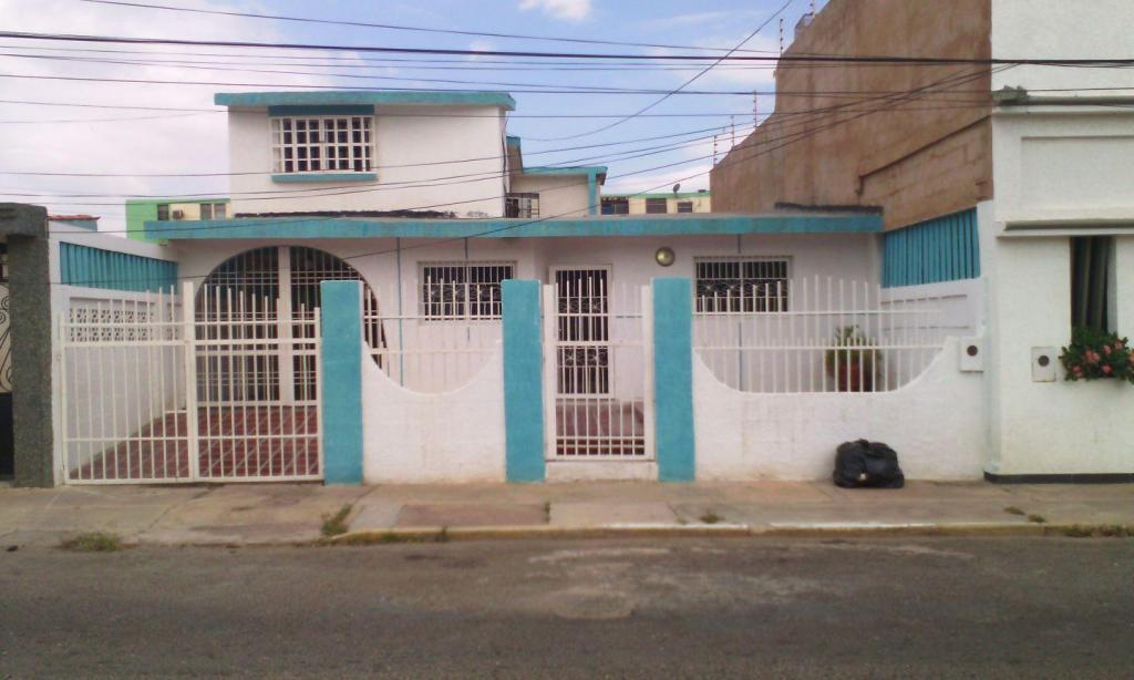 Casa Cuatricentenario Lomas De San Fernando