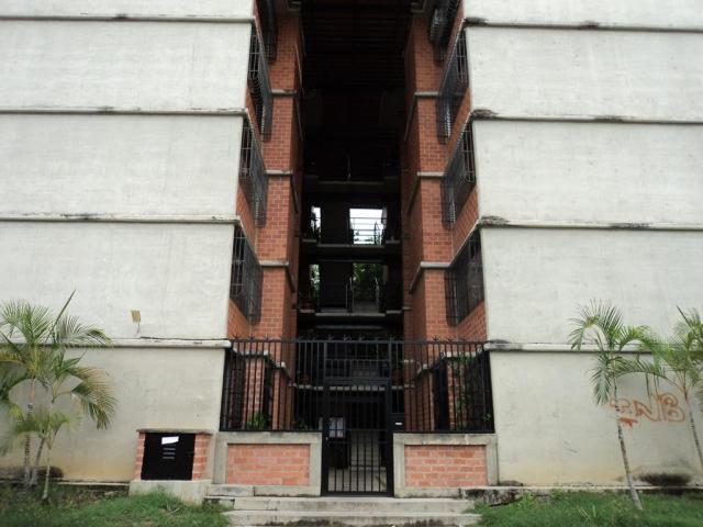 Apartamento en Venta en Guarenas Urb.El Arado Cod:1616995