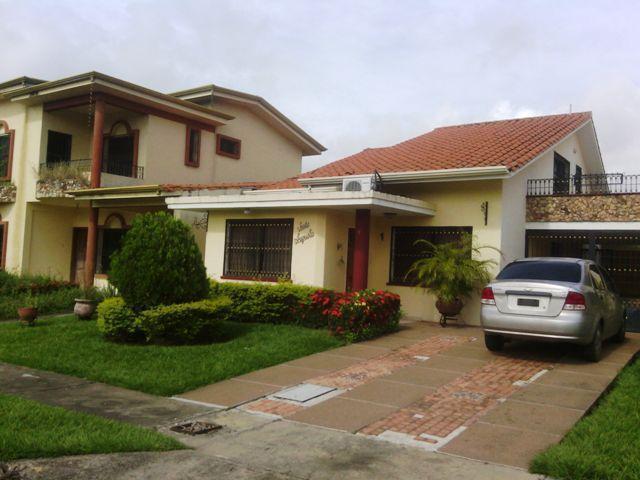 TOWN HOUSE EN VENTA, ALTO  NORTE, CONJUNTO CERRADO, LISTO DE HABITAR