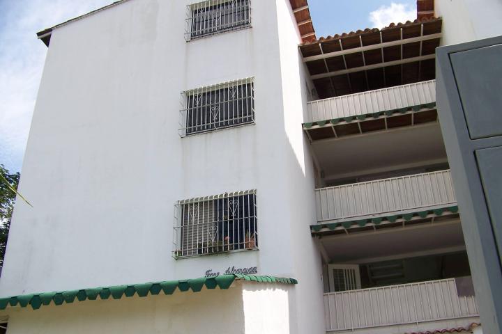 Apartamento en Venta en Santa Rita Maracay codigo 1619891