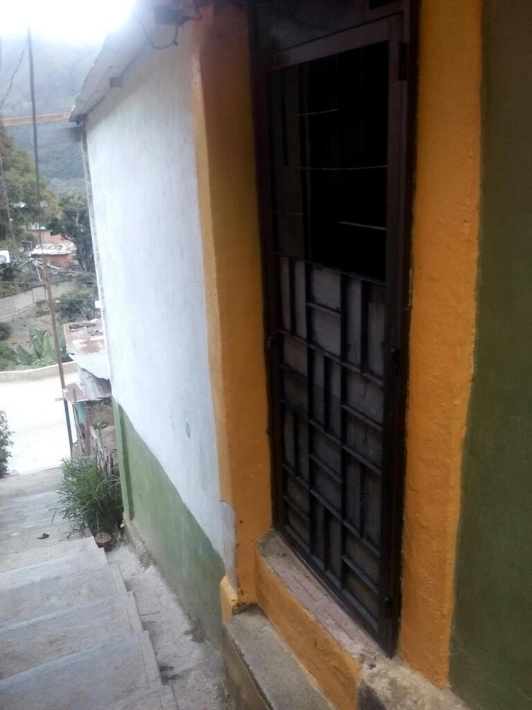 Vendo Casa Cerca de Las Adjuntas