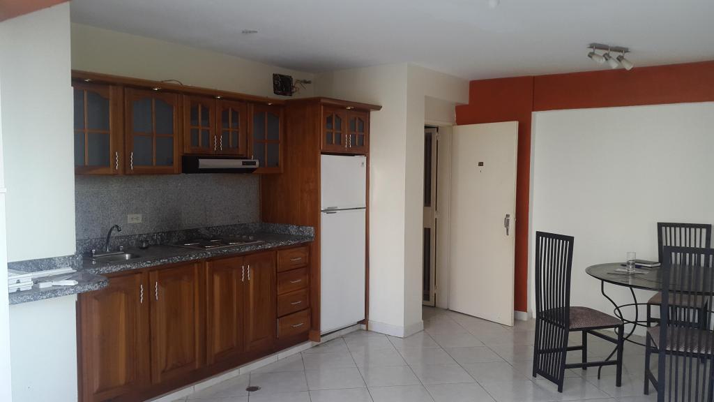 Ofrezco en venta apartamento en Residencias Guayana Suite Altavista