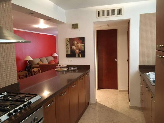 Vendo un TownHouse en Urb. Aquarela Excelente Inversion COD: 1617078