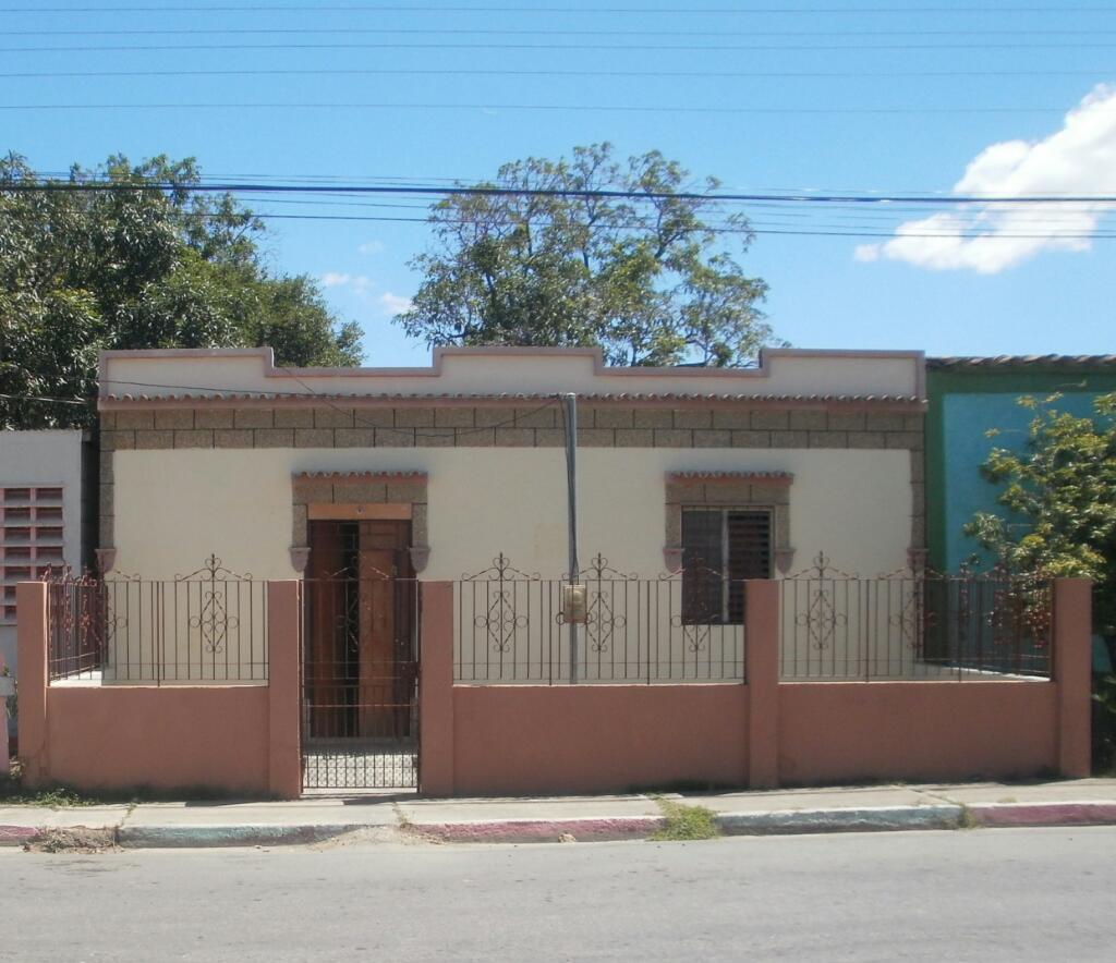 Casa Cómoda y Amplia en Juan Griego