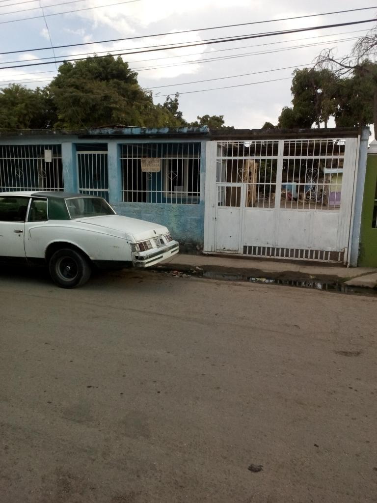 vendo casa grande con buen terreno