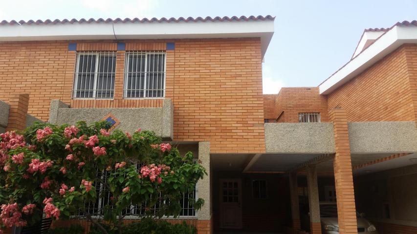 Conjunto Residencial en Venta en Maracaibo, Circuv. Dos. 166955